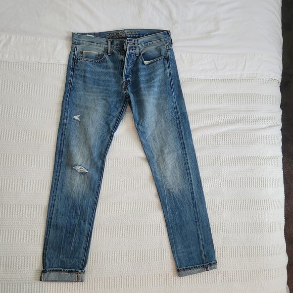 American Eagle AE Lighty Distressed Jeans Cuffed 29X32 - Picture 1 of 8